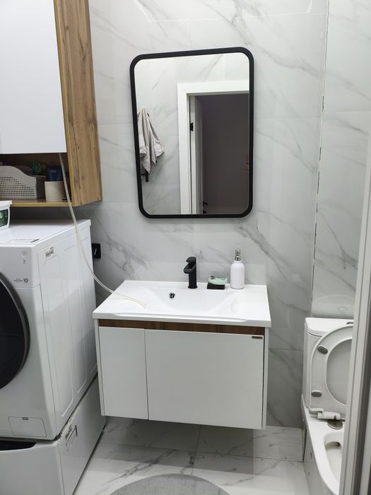 Продам 3 ком кв 96 кв,м возле Айзы