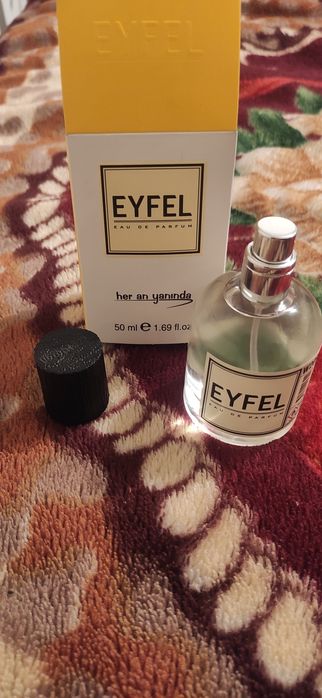 Продам парфюм женский