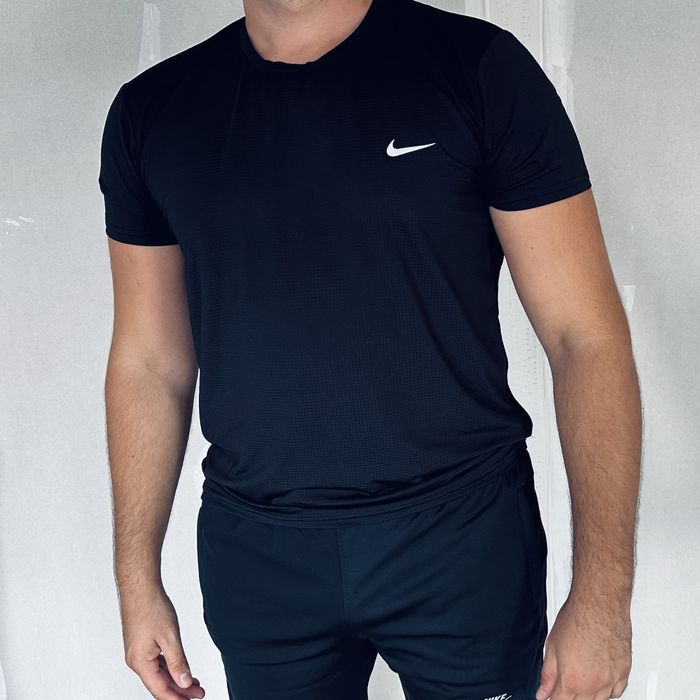 Nike Тениски L/Xl - С ЕТИКЕТИТЕ