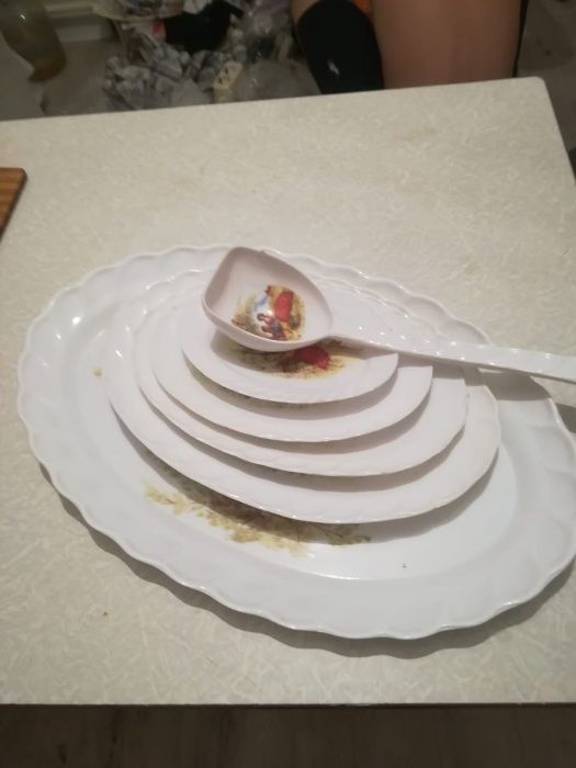 Продам Тарелки..Вазу