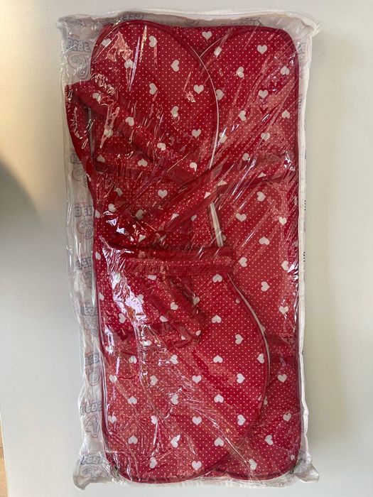 Сумка для малыша и очень удобная переноска для малыша.