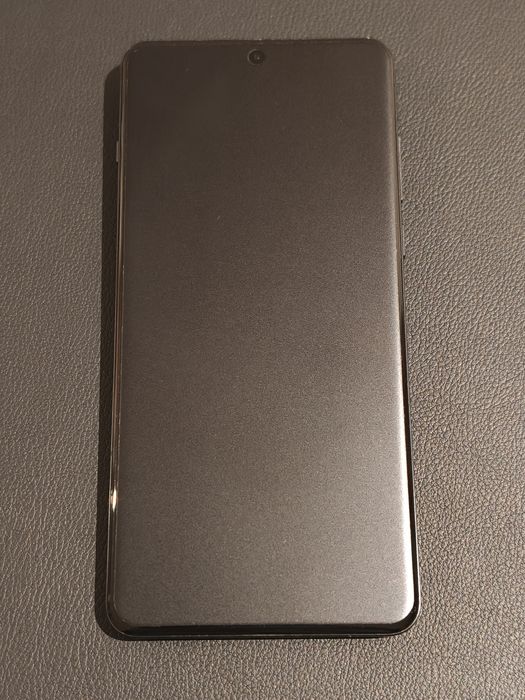 OnePlus 13  - 16GB RAN/512GB ROM