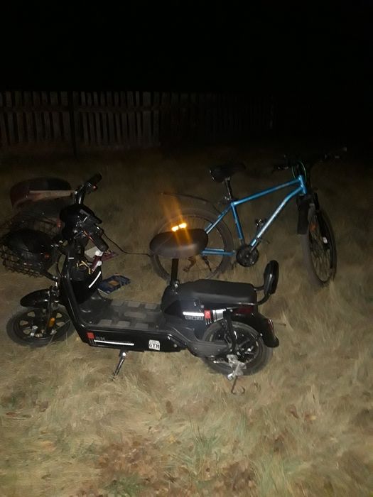 Продам электроскутер sk8