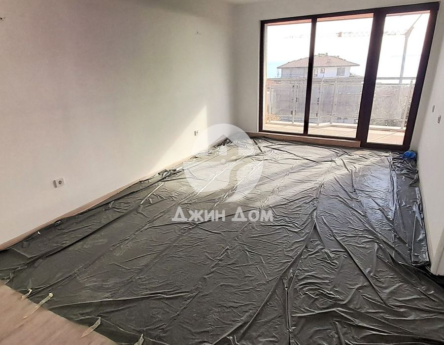 Продава се Двустаен апартамент в Свети Влас - 72 кв.м за 758 €/кв.м - Снимка #1