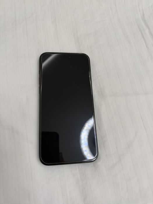 Продам Iphone 15 pro max.