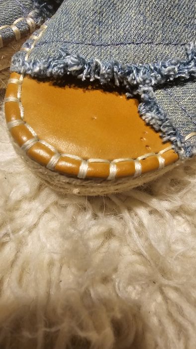 Оригинални чехли тип еспадрили GUESS