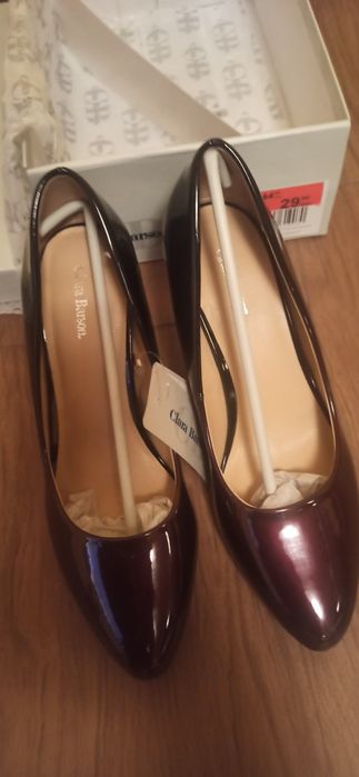 Дамски обувки номер 39
