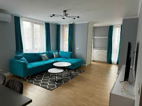 Продава се Двустаен апартамент в София, Оборище - 74 кв.м за 1730 €/кв.м - Снимка #1