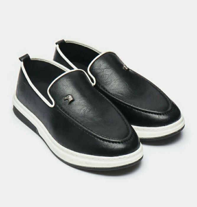 Optom poyabzal sotamiz.xamkorlikka taklif qilamiz.