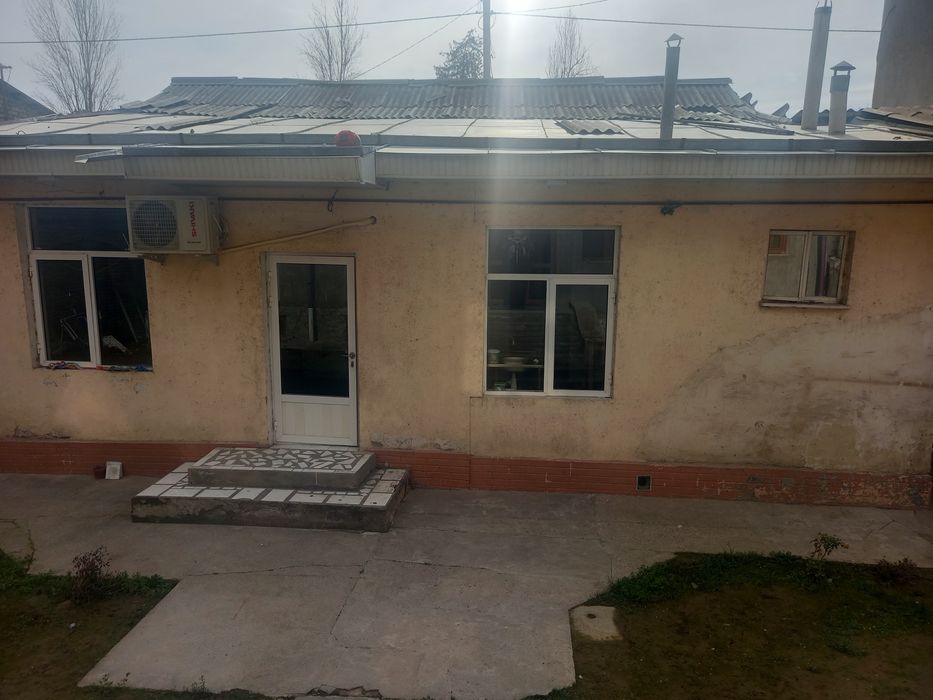 2 та уйли ховли сотилади