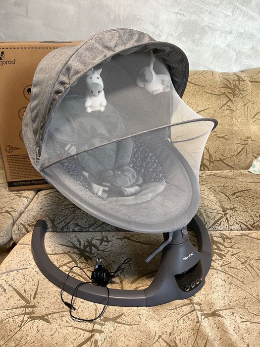 Cangaroo Бебешка електрическа люлка iSwing, графит