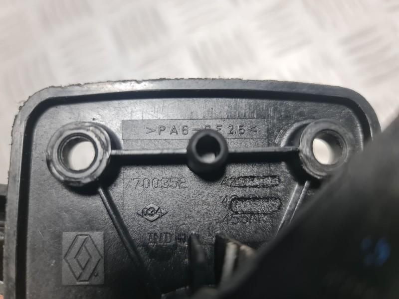 Maner usa interior spate Renault Master