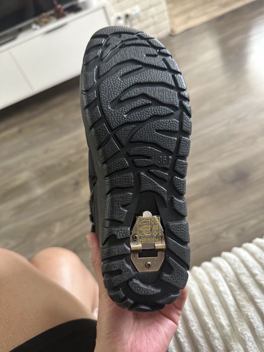 Зимняя обвувь подростковая