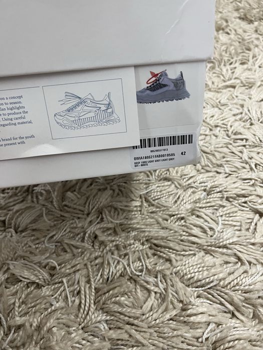 Off White Odsy gri