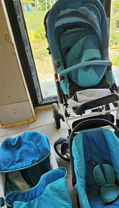 Бебешка количка 3 в 1 Gusio Carrera