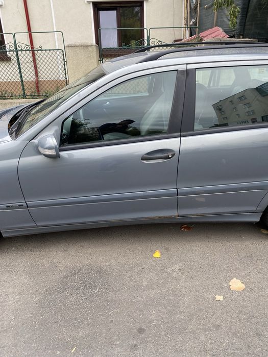 MERCEDES-BENZ C-Class 2005 — imagine 3