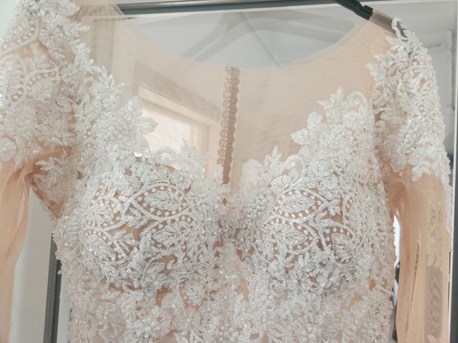 Rochie mireasa noua, marimea M-L