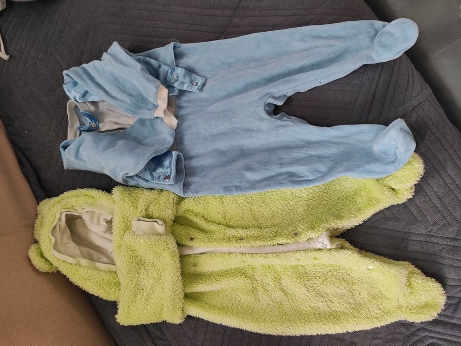 Продам детские вещи