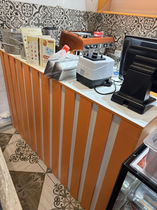 Продается барная стойка или ресершен