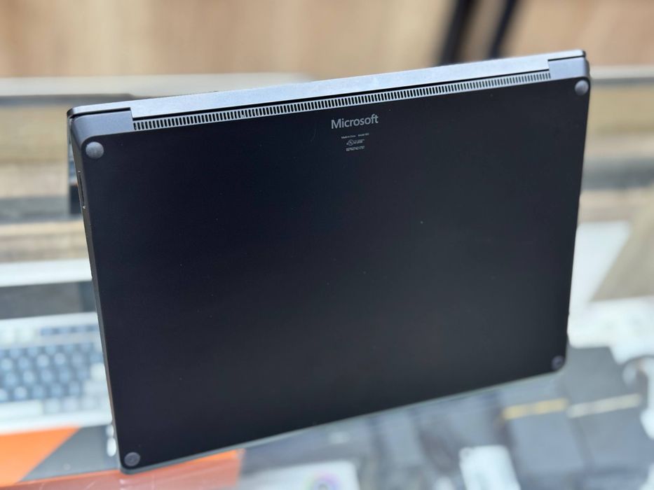 Microsoft Surface Laptop 4 i7-1185G7
