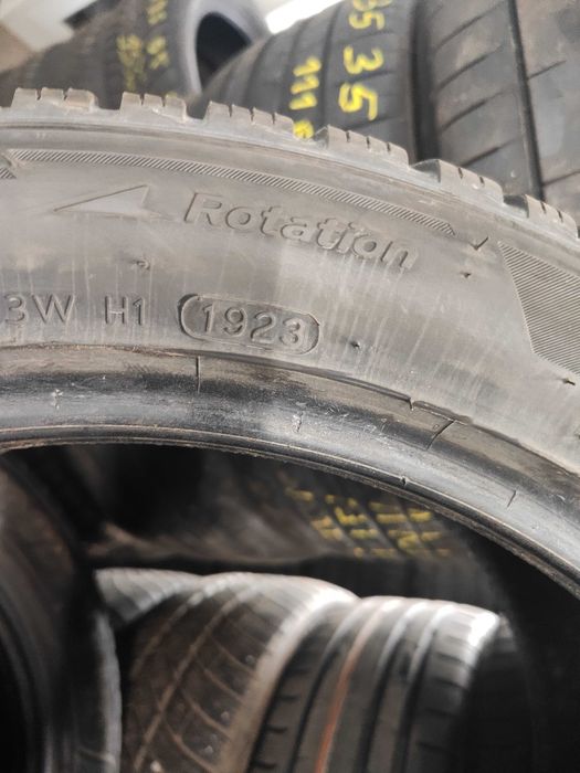 2бр.зимни гуми 235/45/18 Hankook