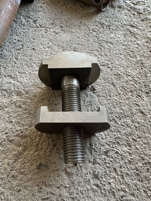 Фитинг для контейнеровоза Fiting konteyneravoz uchun