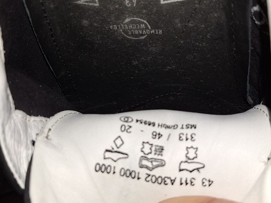 Мъжки обувки Bugatti