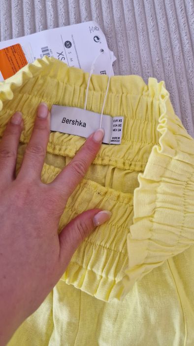 Ленени Къси гащи Bershka