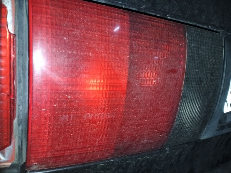 Ауди 80 б4, фонарь, крыло, трамблёр,руль