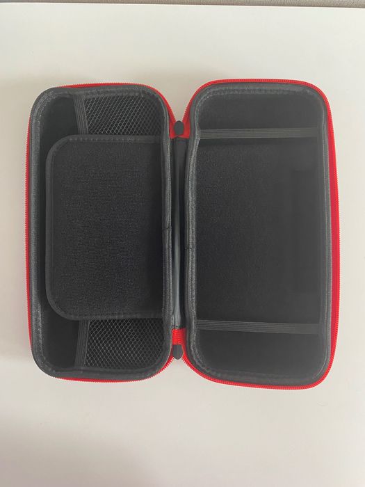 Калъф за Нинтендо, Nintendo Switch