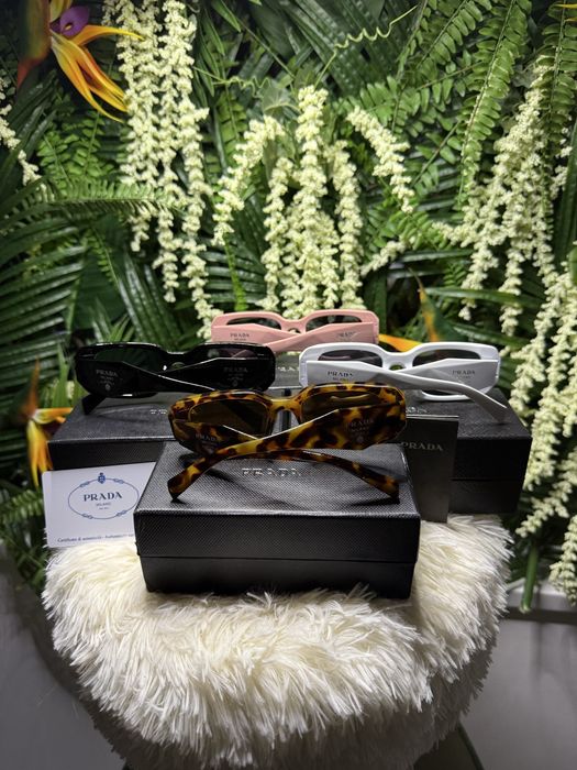 Ochelari de soare Prada Runaway