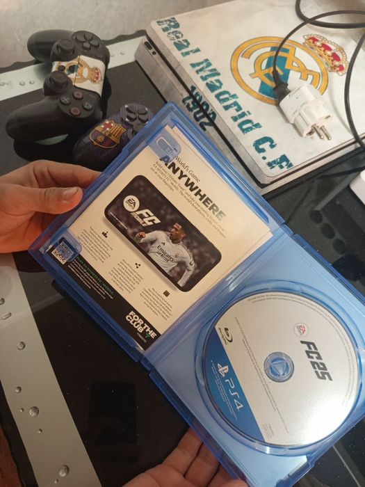 Playstation 4slim