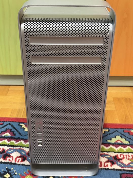 Mac Pro A1289 Xeon / SSD 256GB /