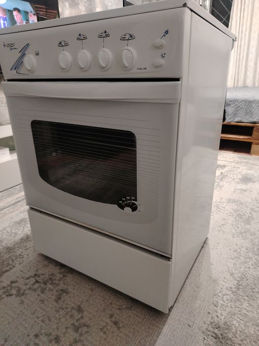 Продам газплиту Гефест