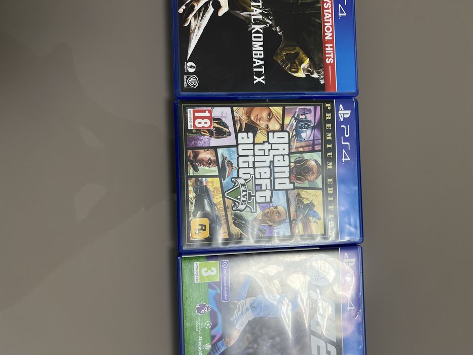 Playstation 2 + FC 24 + GTA 5 + Mortal kombat X + doua manete cu hdmi