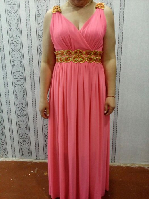 Продам платье. В хорошем состоянии