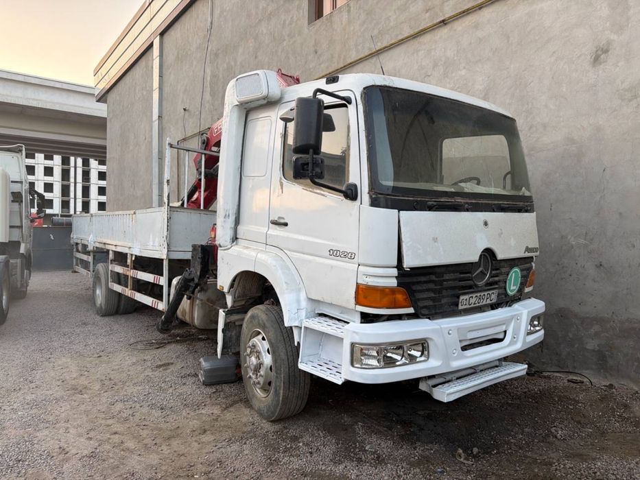 atego manipulyator ustanovka fassi 9 tonna robot
