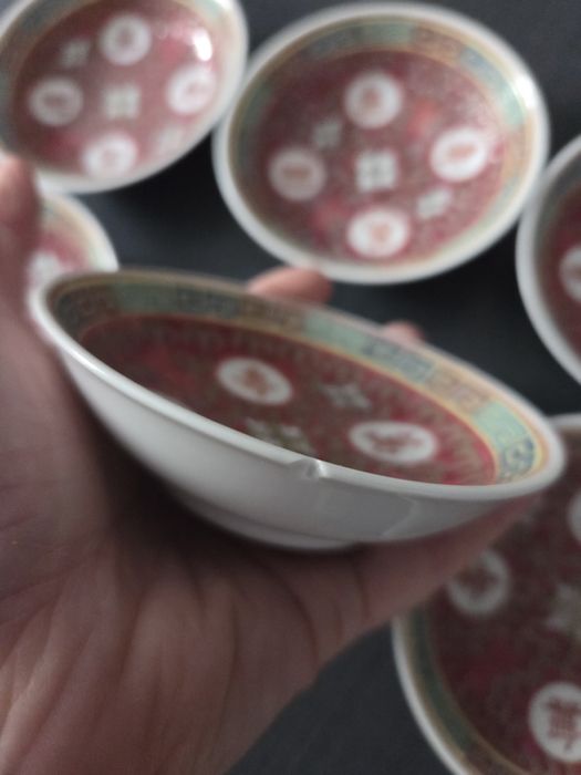 Sase obiecte din Porțelan Mun Shou