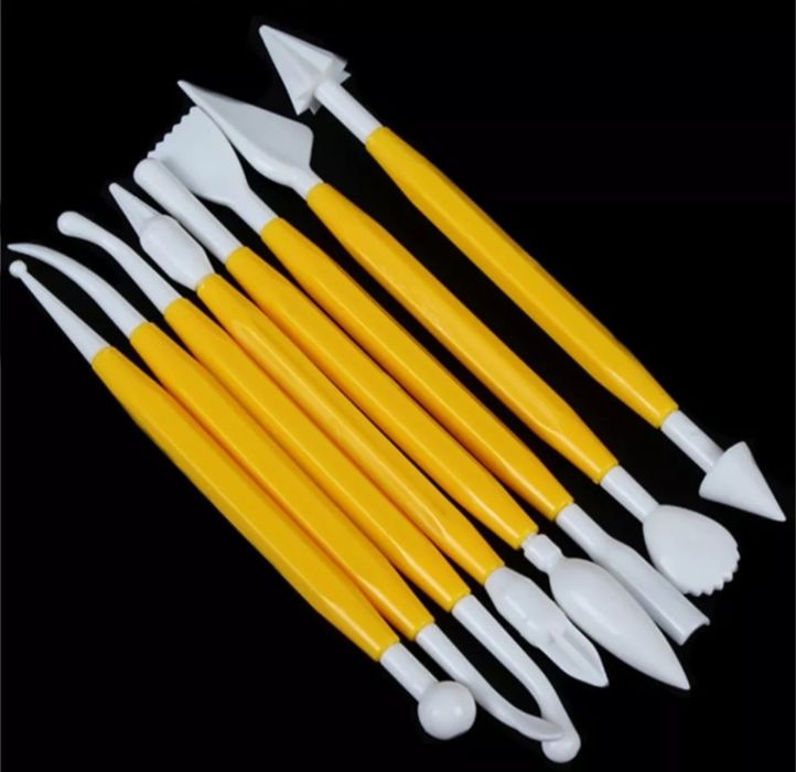 Инструменти за моделиране на фондан / захарно тесто / пластелин