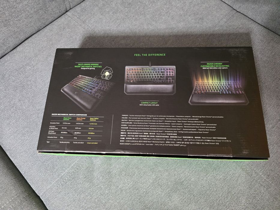 Blackwidow V2 Chroma Tournament Edition - Yellow switches