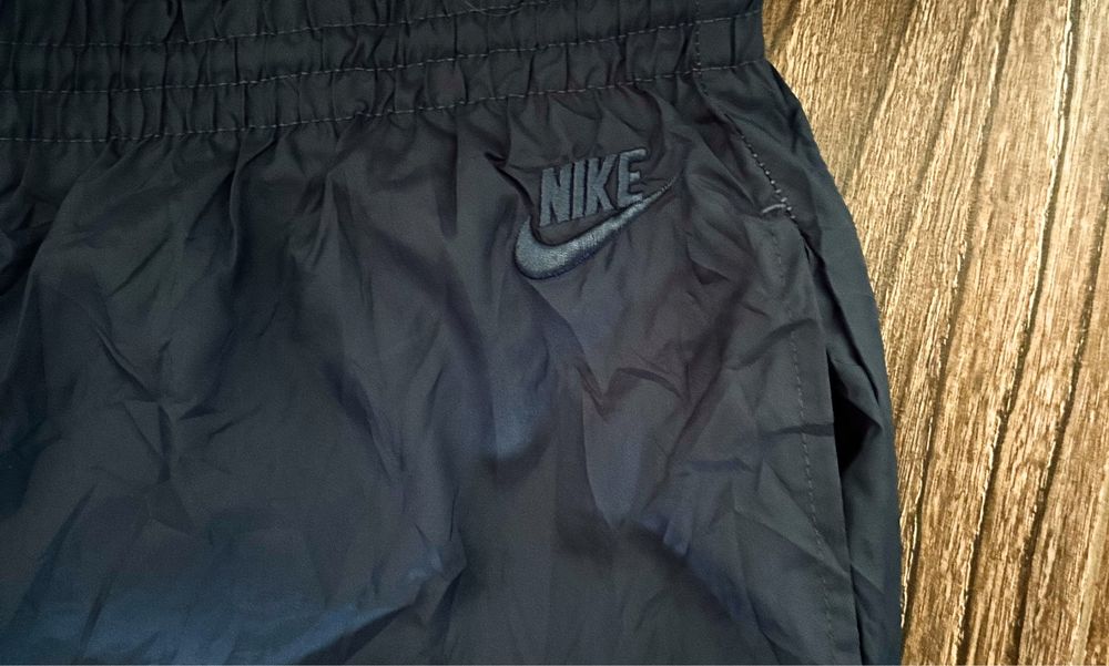 НОВО!!! Vintage Nike панталон