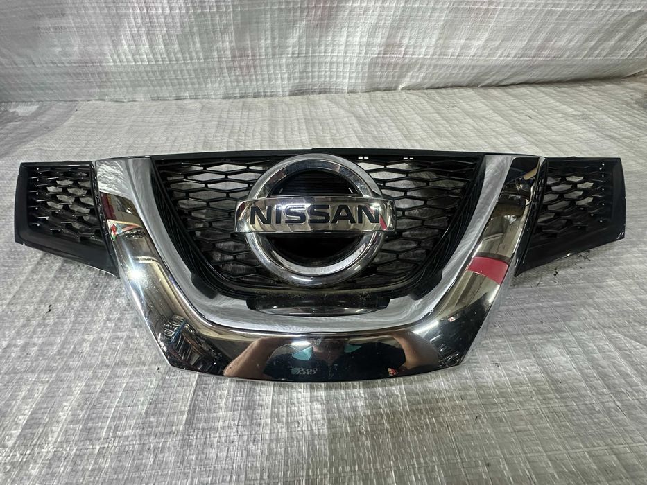 Решётка радиатора Nissan X-Trail T32 2013-, оригинал из Японии