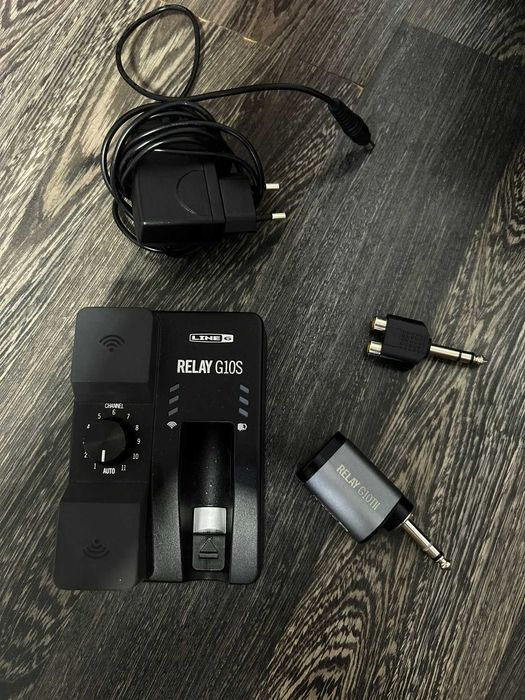 De vanzare acordeon Roland FR2