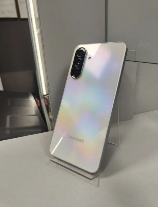 Samsung A36 128GB/8RAM