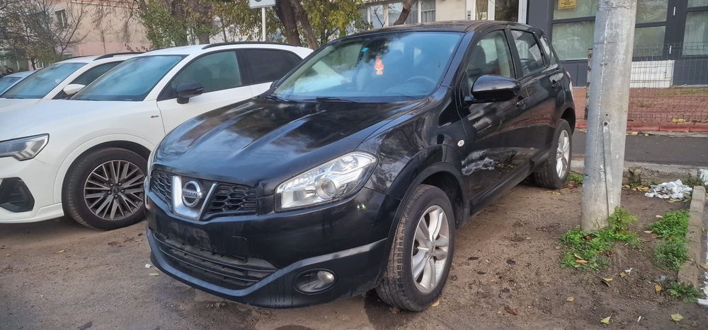 Vând Nissan Qashqai