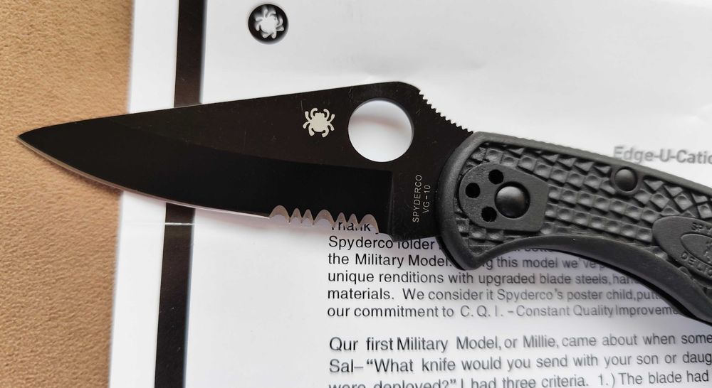 Spyderco Delica 4/ 2 модела /