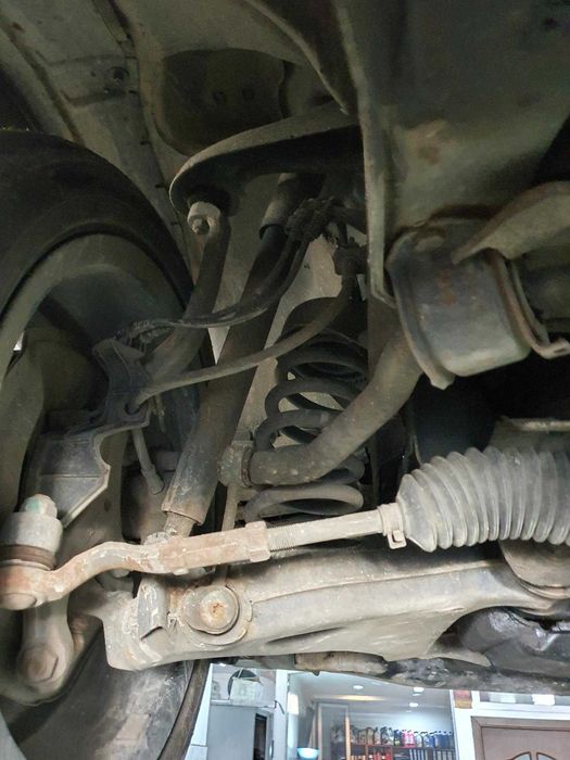 Vand masina mercedes E Class w210, motor 2.4 benzina