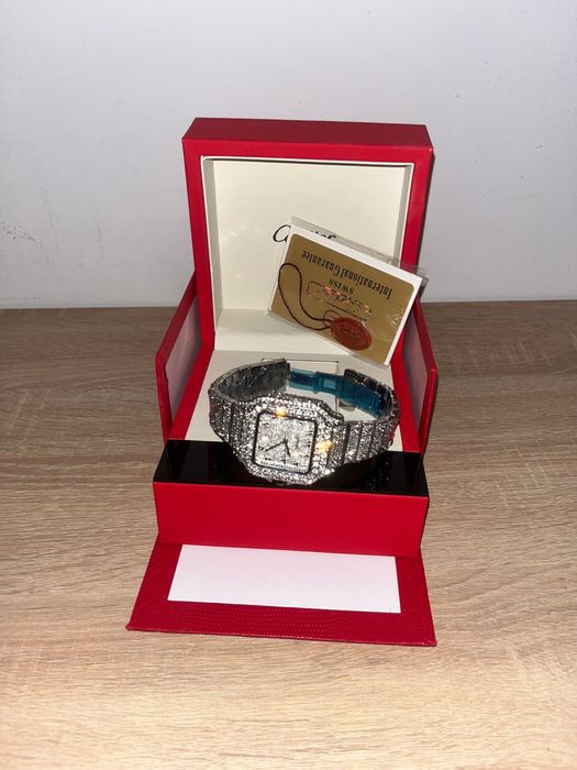 Ceas Cartier Iced Out Calitate Premium Moissanite VVS +Cutie cu certificat