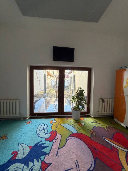 СРОЧНО Продается участок с 2  отдельными воротами для большой семьи.