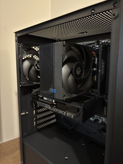 PC/Unitate Gaming Ryzen 5 7500x3d, RTX 5060 8gb, 16gb ddr5, 512gb nvme